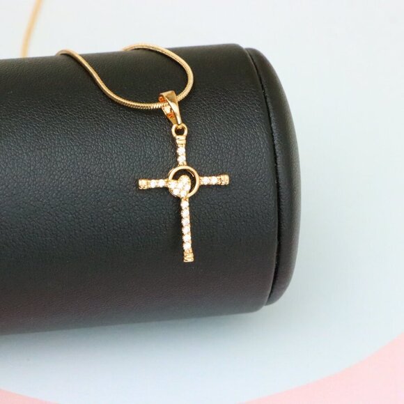 "Rose Gold Cross Pendant with Heart Accent and Sparkling CZ Stones, XPPT1818 - Picture 4 of 13